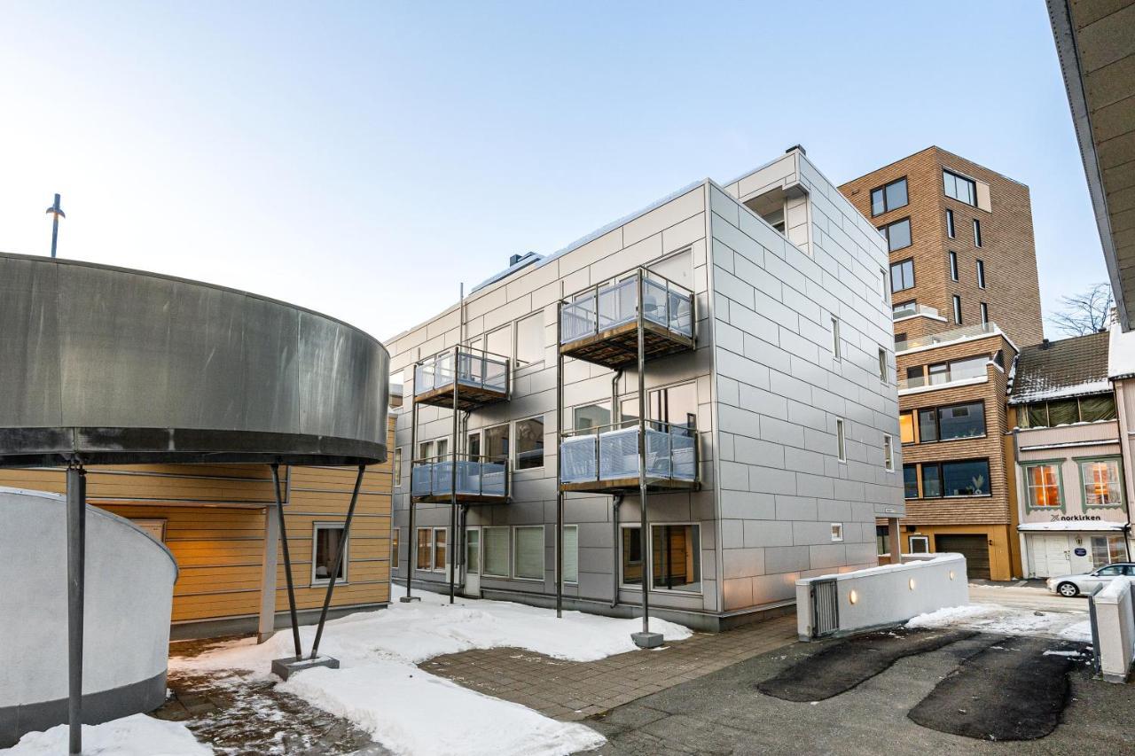 Downtown Apartment - The View Тромсьо Екстериор снимка