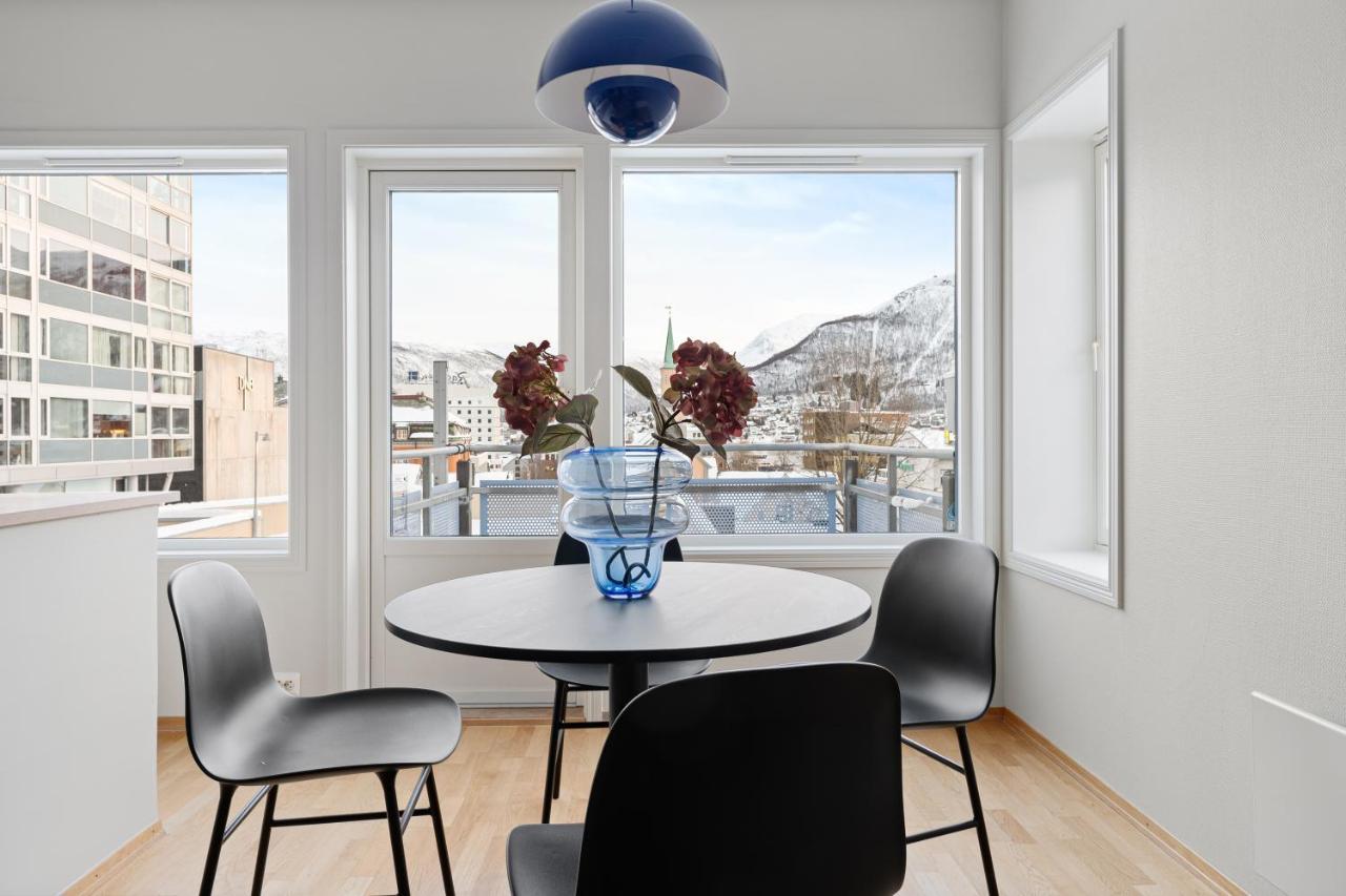 Downtown Apartment - The View Тромсьо Екстериор снимка